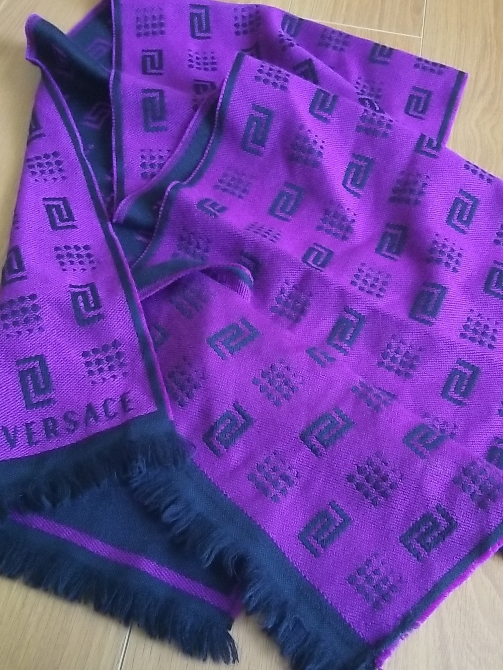Versace Scarf Purple Black - Picture 3 of 8
